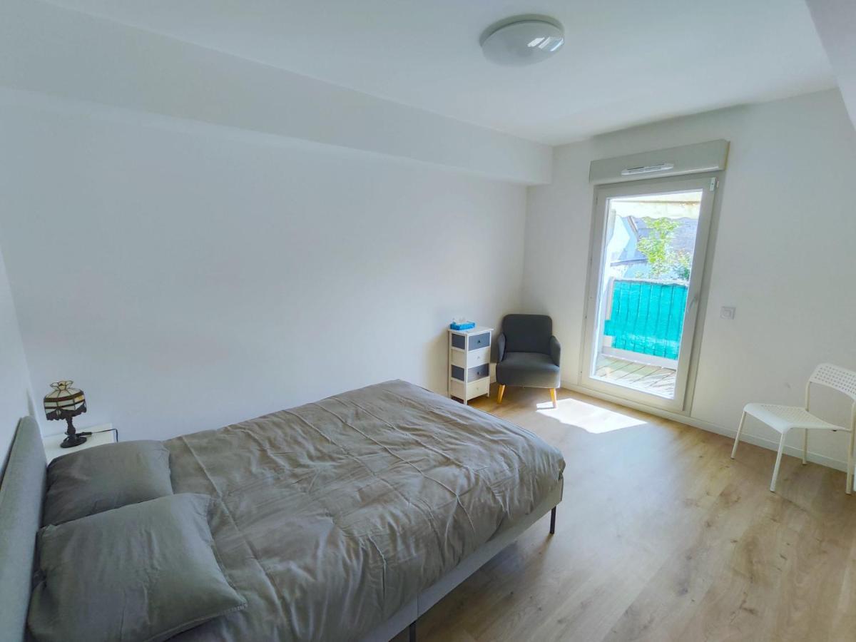 Cozy Sunshine Apartment With Balcony 4 Persons Max Ivry-sur-Seine Exteriör bild