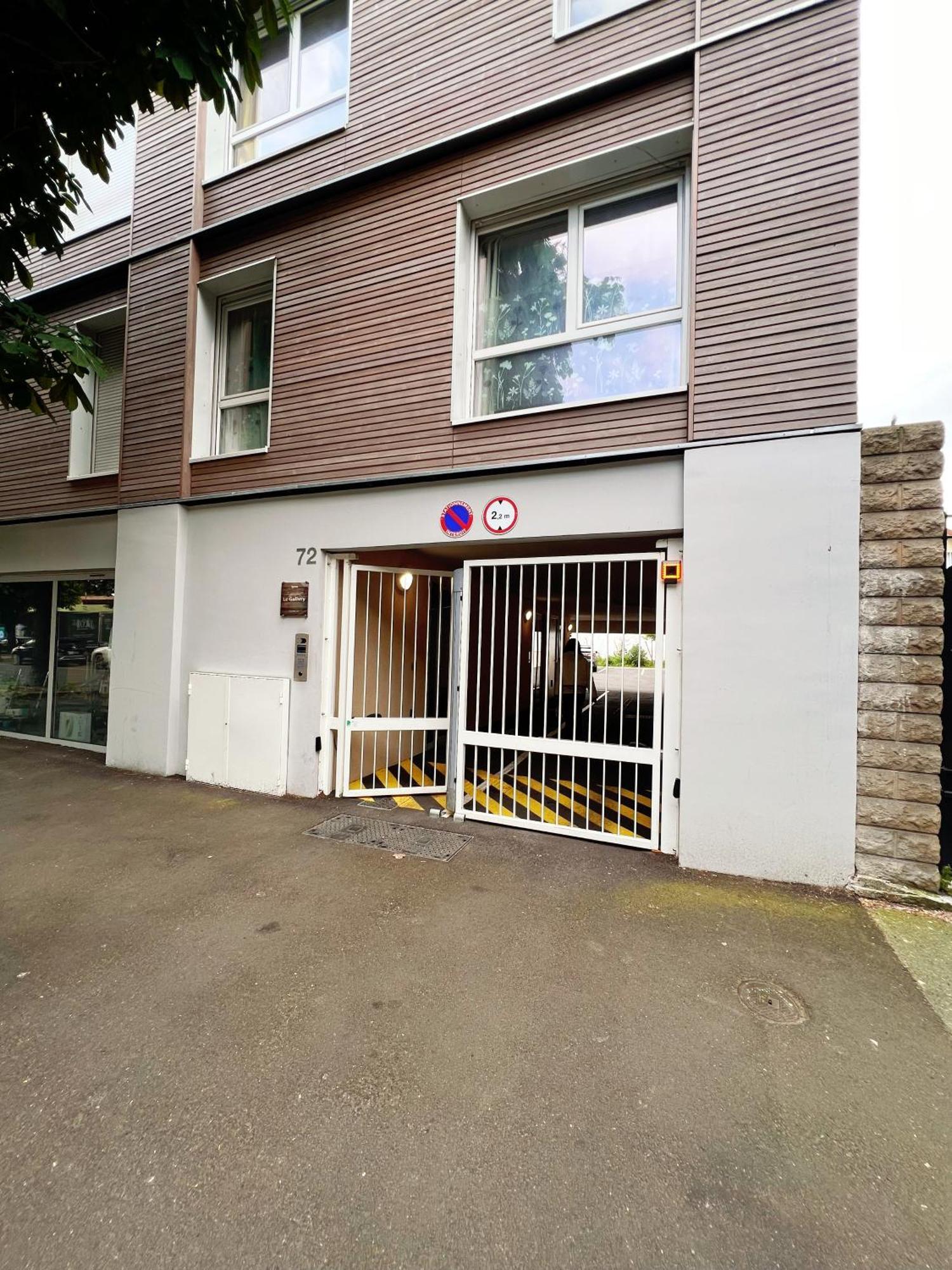 Cozy Sunshine Apartment With Balcony 4 Persons Max Ivry-sur-Seine Exteriör bild